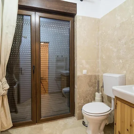 Aparthotel Ficusului *